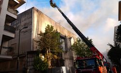 Şişli'de yıkım işlemi yapılan binada çıkan yangın söndürüldü