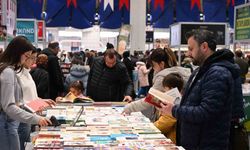 7. Isparta Kitap Fuarı’na yoğun ilgi