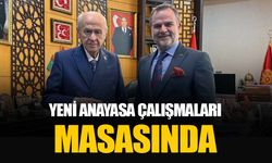 Yeni anayasa çalışmalarının dosyaları Devlet Bahçeli’nin masasında