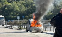 Bodrum'da eyir halindeki araç alev topuna döndü