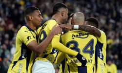 İstifa sesleri yükselse de Fenerbahçe evinde üst üste 5. maçını kazandı