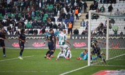 Konyaspor, Kasımpaşa karşısında ilk yarıyı 1-0 kapattı