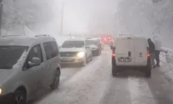 Kartepe Kayak Merkezi’nde hafta sonu yoğunluğu yaşandı