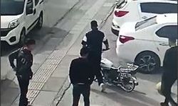 Ankara Yenikent'te motosikleti saniyeler içerisinde çalıp kaçtılar: O anlar kamerada