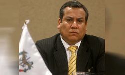 Peru Başbakanı Gustavo Adrianzen görevinden istifa etti: Gensoru önergesi verilmişti