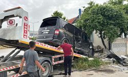 Afyonkarahisar'da minibüs ile kamyonet çarpıştı: Çok sayıda yaralı var