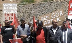 Adana Saimbeyli'de 4 öğretmenin feci şekilde öldüğü yolda eylem yaptılar
