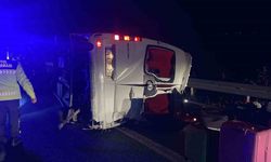 Manisa'da feci kaza: Soma’da servis minibüsü devrildi 1 ölü 13 yaralı