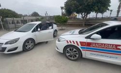 Ters şeritten giden sürücünün ehliyeti alındı: Hastaneye sevk edildi