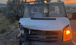 Kırıkkale'de otomobil ile kamyonetin çarpıştığı feci kazada 1 kişi öldü: 2 yaralı