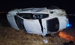 Siverek'te şarampole devrilen otomobildeki 3 kişi yaralandı