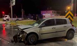 Afyonkarahisar'de feci kaza: Emirdağ'da otomobiller çarpıştı