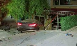Ankara'da feci kaza: Akyurt'ta otomobil çay ocağına düştü