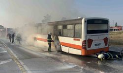 Eskişehir’de yolcu otobüsü alev alev yandı