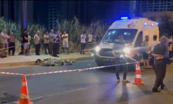 Mersin'de feci kaza: Otomobille çarpışan motosiklet sürücüsü öldü