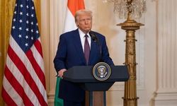 Donald Trump'tan, "raydan çıkmakla" eleştirdiği Elon Musk için "tren kazası" benzetmesi
