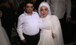 21 yıl sonra evlilik hayallerini gerçekleştirdiler