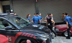 İstanbul Sultangazi’de polislere bıçaklı saldırı
