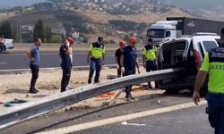 Osmaniye'de feci kaza: Bahçe'de araç bariyerlere saplandı: 2 ölü