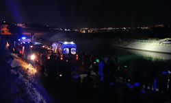 Otomobil sulama kanalına düştü: Baba ve oğlu öldü