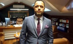Rezan Epözdemir 75 bin dolar rüşvet aldığı iddiasıyla ve FETÖ soruşturmasıyla gözaltında
