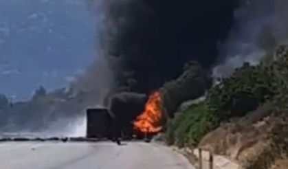 Mersin'de tüp dolu kamyonda patlama anları
