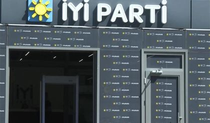 İYİ Parti'de üst düzey bir isim daha istifa etti