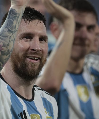 Messi, Arjantin formasıyla 100 gol atanlar listesinde