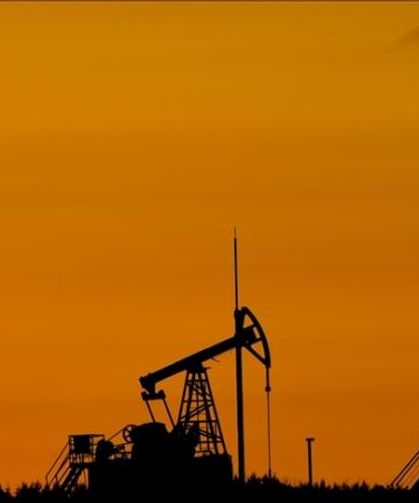 ABD bu yıl ve gelecek yıl için petrol fiyatı tahminini revize etti