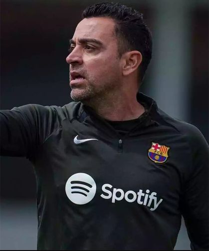 Barcelona'dan sürpriz Xavi Hernandez kararı
