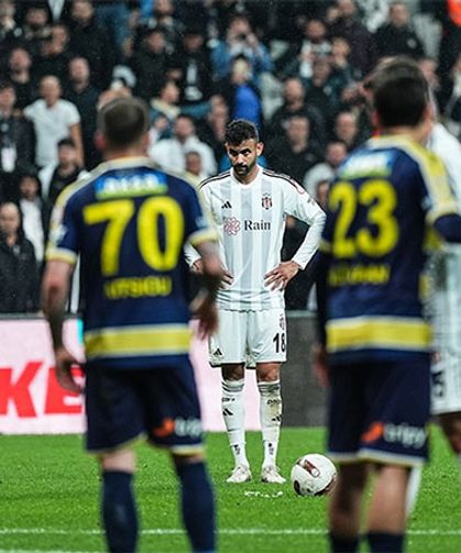 Beşiktaş 7 yıldız ismin biletini kesti!