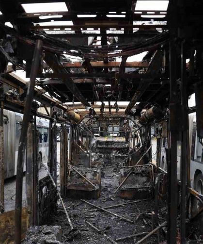 İran’ın İsrail’e düzenlediği misilleme saldırılarda en az 10 kişi öldü