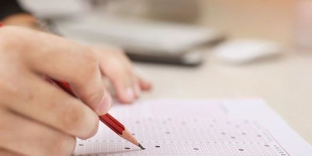 YÖK, YKS'de "12. sınıfın ikinci dönem müfredatından muafiyet kararı" aldı