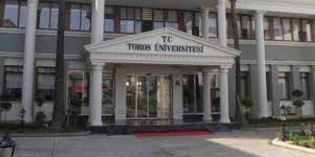 Toros Üniversitesi 11 Öğretim Üyesi alıyor