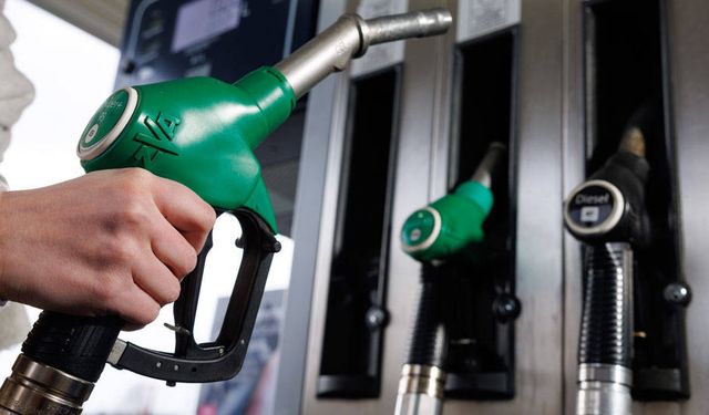 Benzin ve motorin 19 Şubat 2024 güncel fiyatları