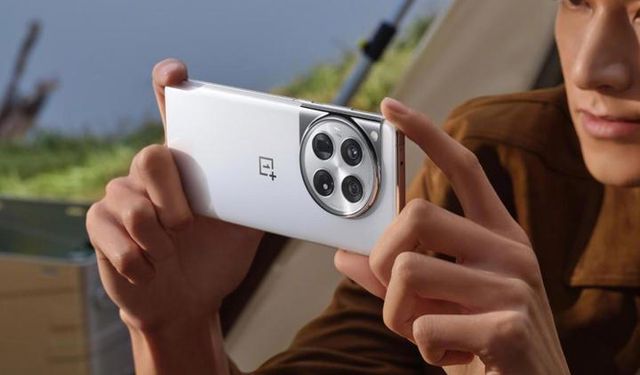 OnePlus 12’nin tasarımı ve teknik detayları ortaya çktı