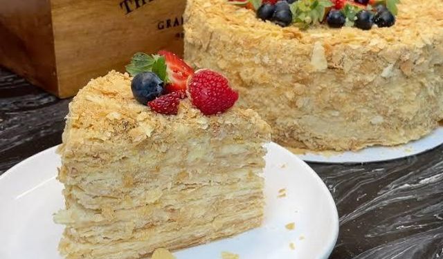 Ruslara has Napolyon Pastası tarifi! Çıtır çıtır ve çok pratik