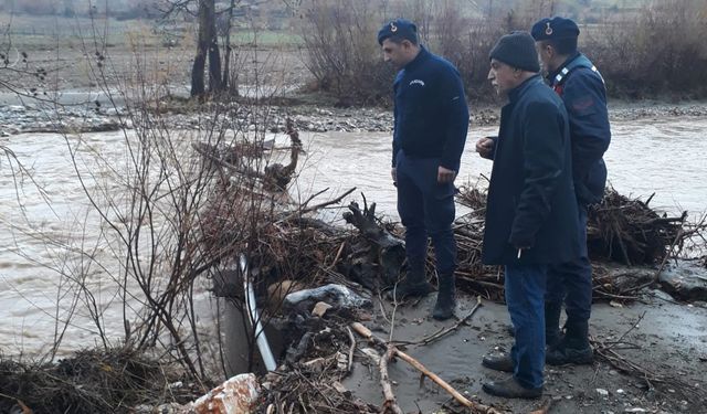 Doğanşehir’de sel felaketi: Belediye ekipleri seferber oldu