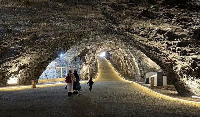 Hititlerden kalan tuz mağarasına gelen turist sayısı rekor kırdı