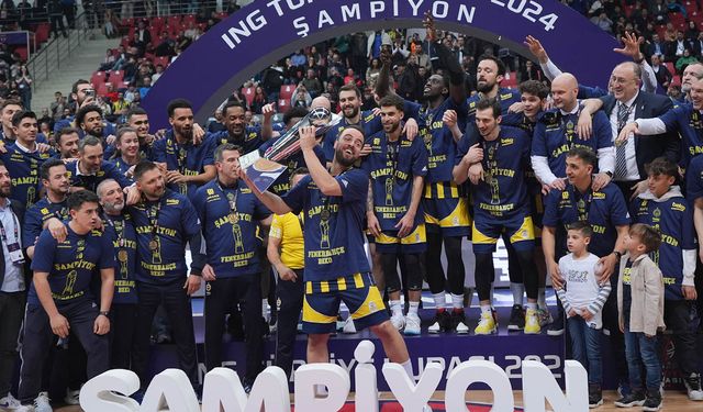 Fenerbahçe Efes'i devirip Türkiye Kupası'nın sahibi oldu