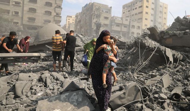BM: Gazze'ye karadan başka yardım yolu yok