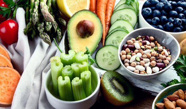Sağlıklı bir yaşam için yapıcı ve onarıcı besinler nelerdir?