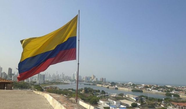 Kolombiya tüm Arjantinli diplomatların sınır dışı edileceğini duyurdu