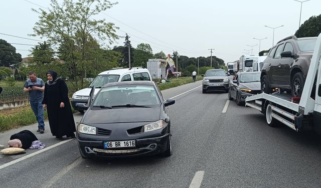 Samsun'da direksiyon hakimiyetini kaybeden araç kaza yaptı: 4 yaralı