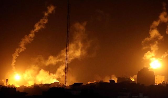 İsrail gece boyu Gazze'ye saldırdı: Çok sayıda Filistinli öldü