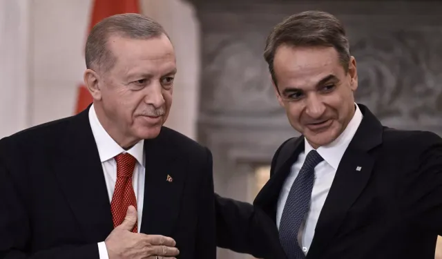 Miçotakis'ten 'Türkiye ziyaretinin ertelenmesi' çağrılarına yanıt