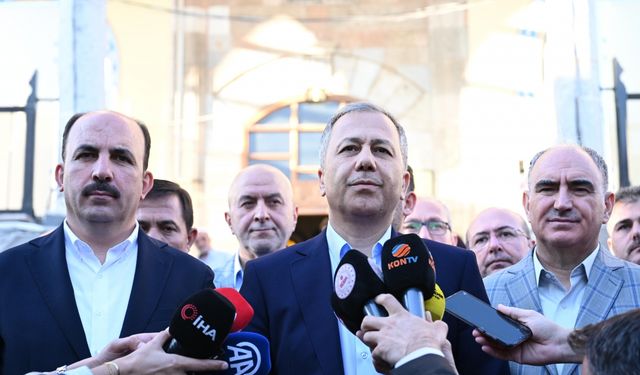 İçişleri Bakanı Yerlikaya Konya'da bayram namazının ardından konuştu