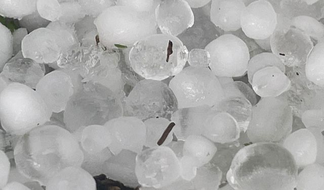 Adıyaman’da dolu yağışı etkili oldu