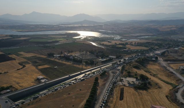 Kahramanmaraş'ta 9 aracın karıştığı zincirleme trafik kazası: 7 yaralı