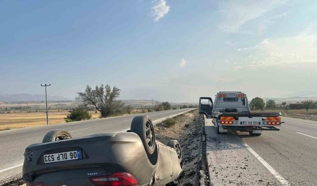 Burdur-Fethiye karayolunda takla atan araçtaki 5 kişi yaralandı